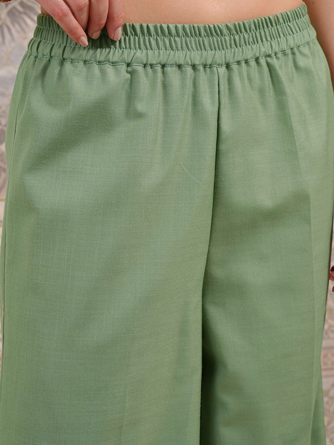 Vishudh Green Ethnic Motifs Yoke Design Thread Work Straight Kurta With Palazzos & Dupatta - Swadesiicart