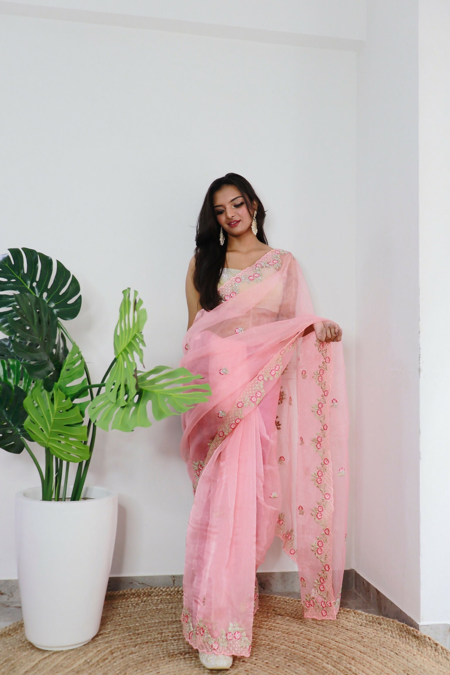 Vamsee Meera Peach Organza Saree - Swadesiicart