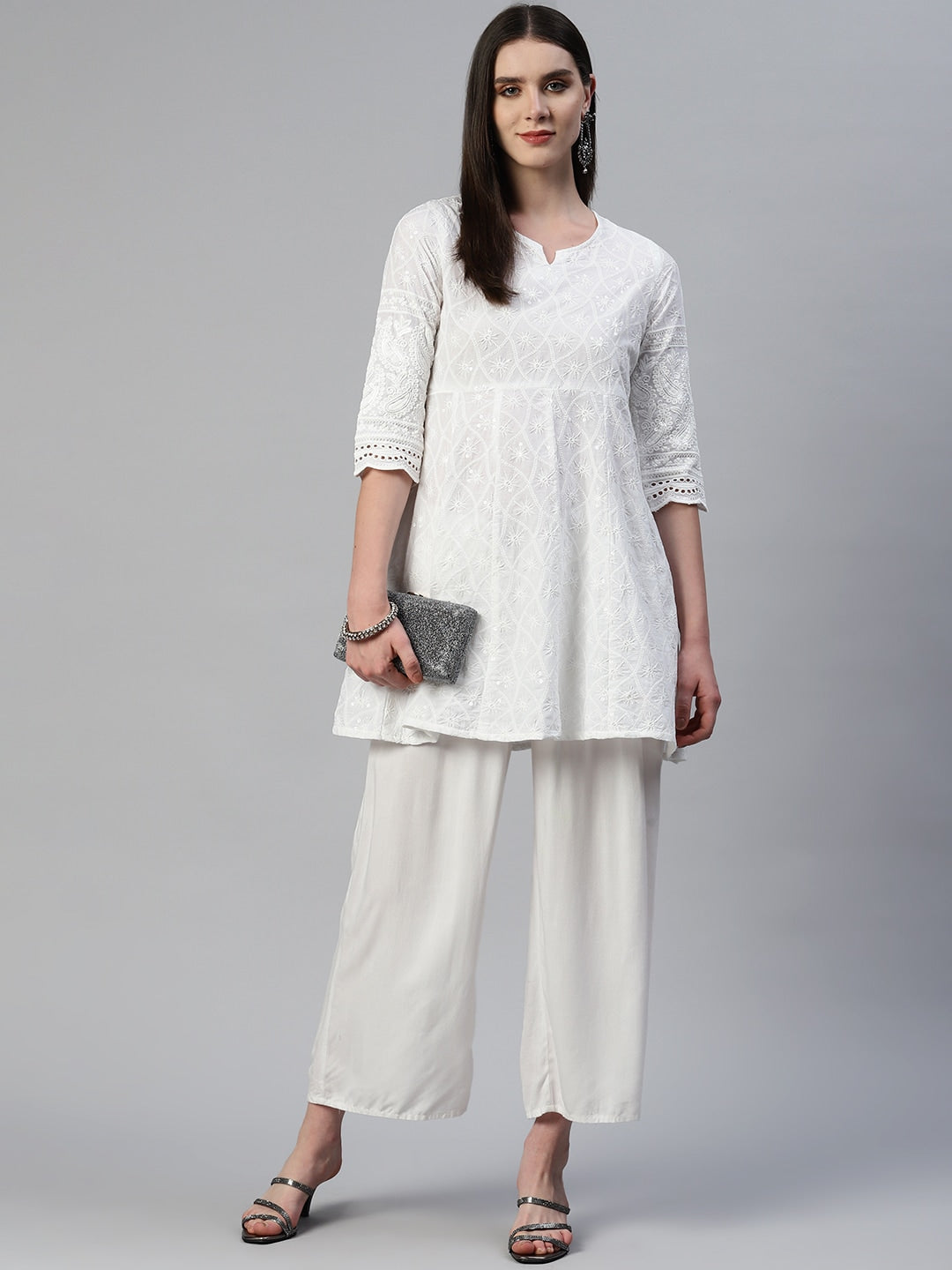 Kalini Floral Embroidered Chikankari Cotton Kurta | Swadesiicart