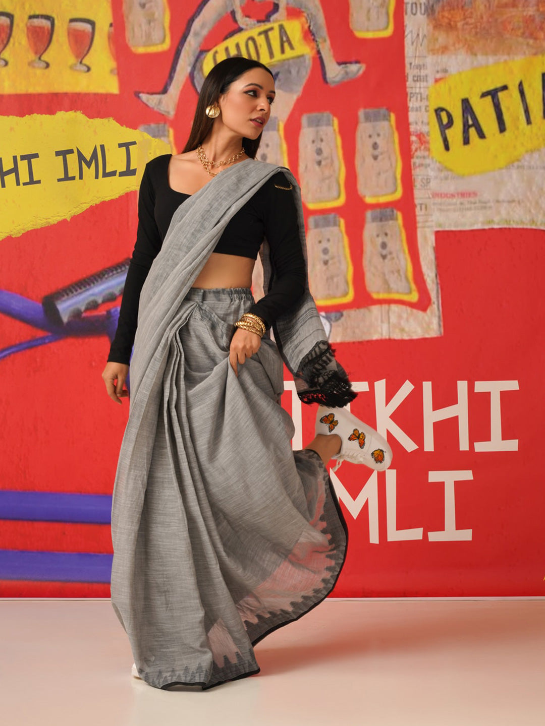 Tikhi Imli Woven Design Cotton Blend Saree | Swadesiicart