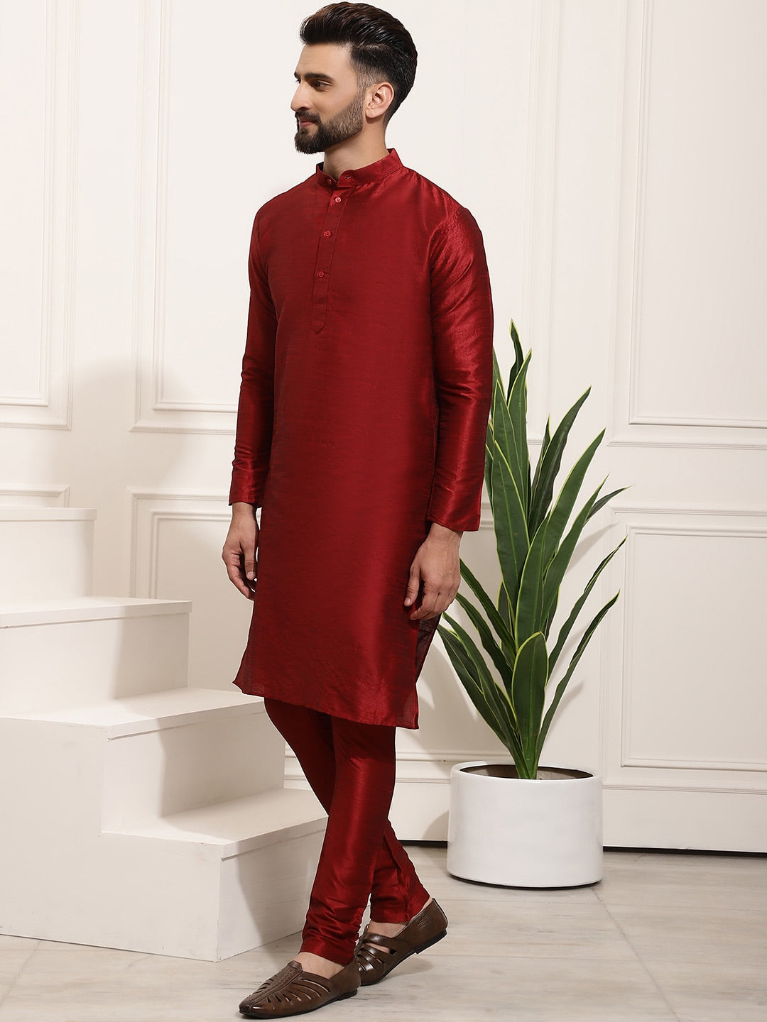 Sojanya Men Maroon Solid Kurta Set & Nehru Jacket | Swadesiicart