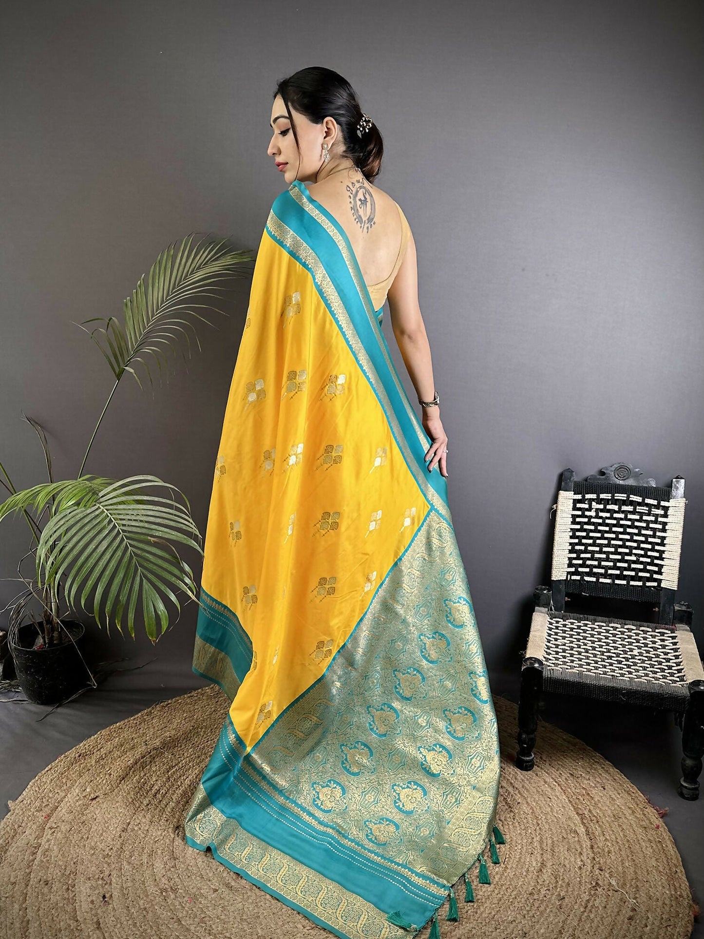 Joban Fashion Yellow Banarasi Soft Silk Woven Saree | Swadesiicart