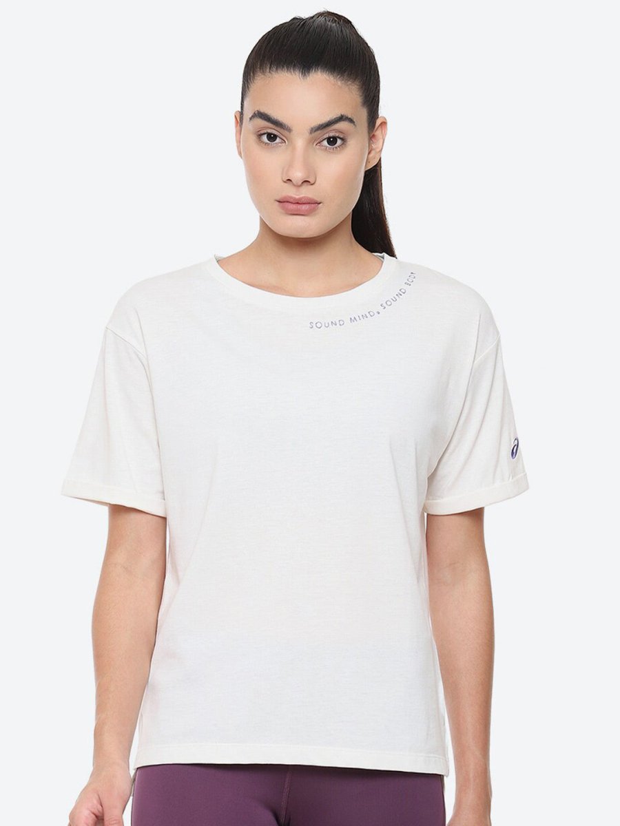 ASICS Training Core Relaxed Graphic Round Neck T-Shirt | Swadesiicart