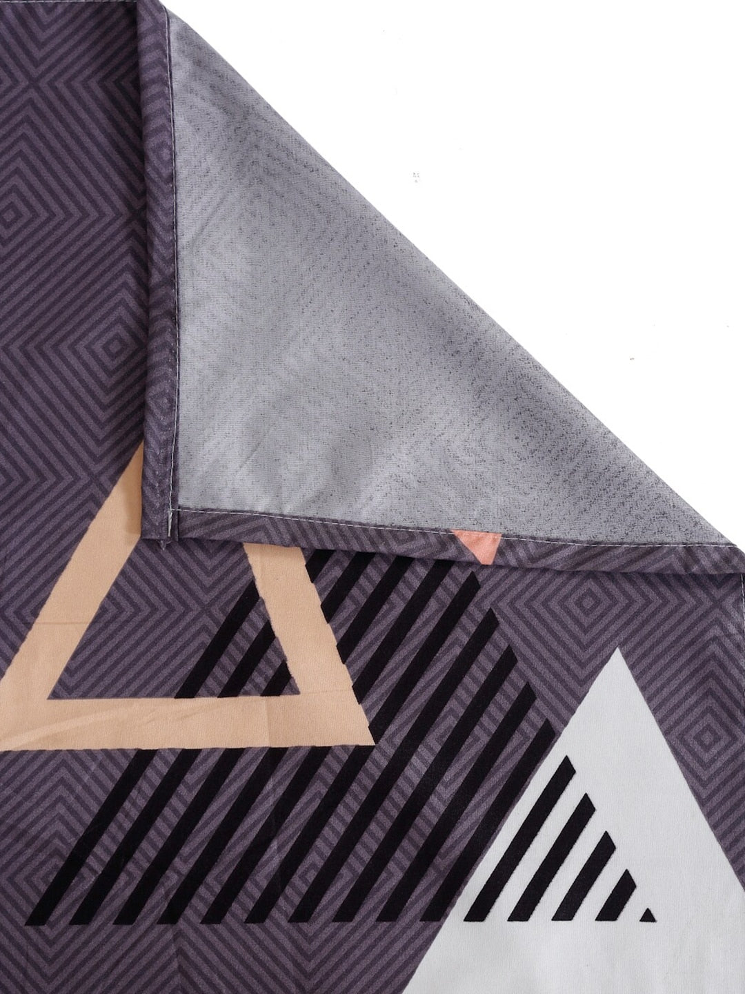 Home Sizzler Purple Geometric 210 TC Cotton 1 Double Queen Bedsheet With 2 Pillow Covers - Swadesiicart
