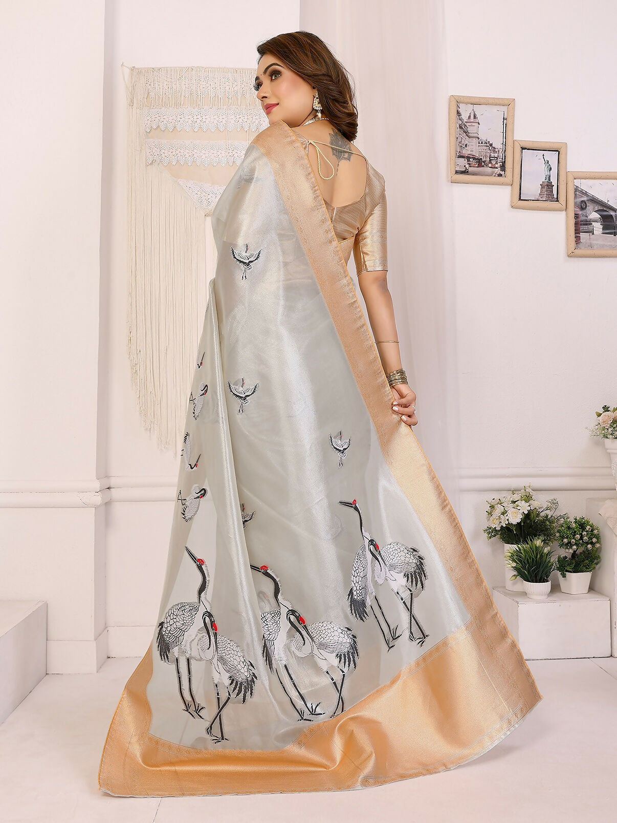 Joban Fashion Golden Cranes Patterns Banarasi Silk Sarees | Swadesiicart