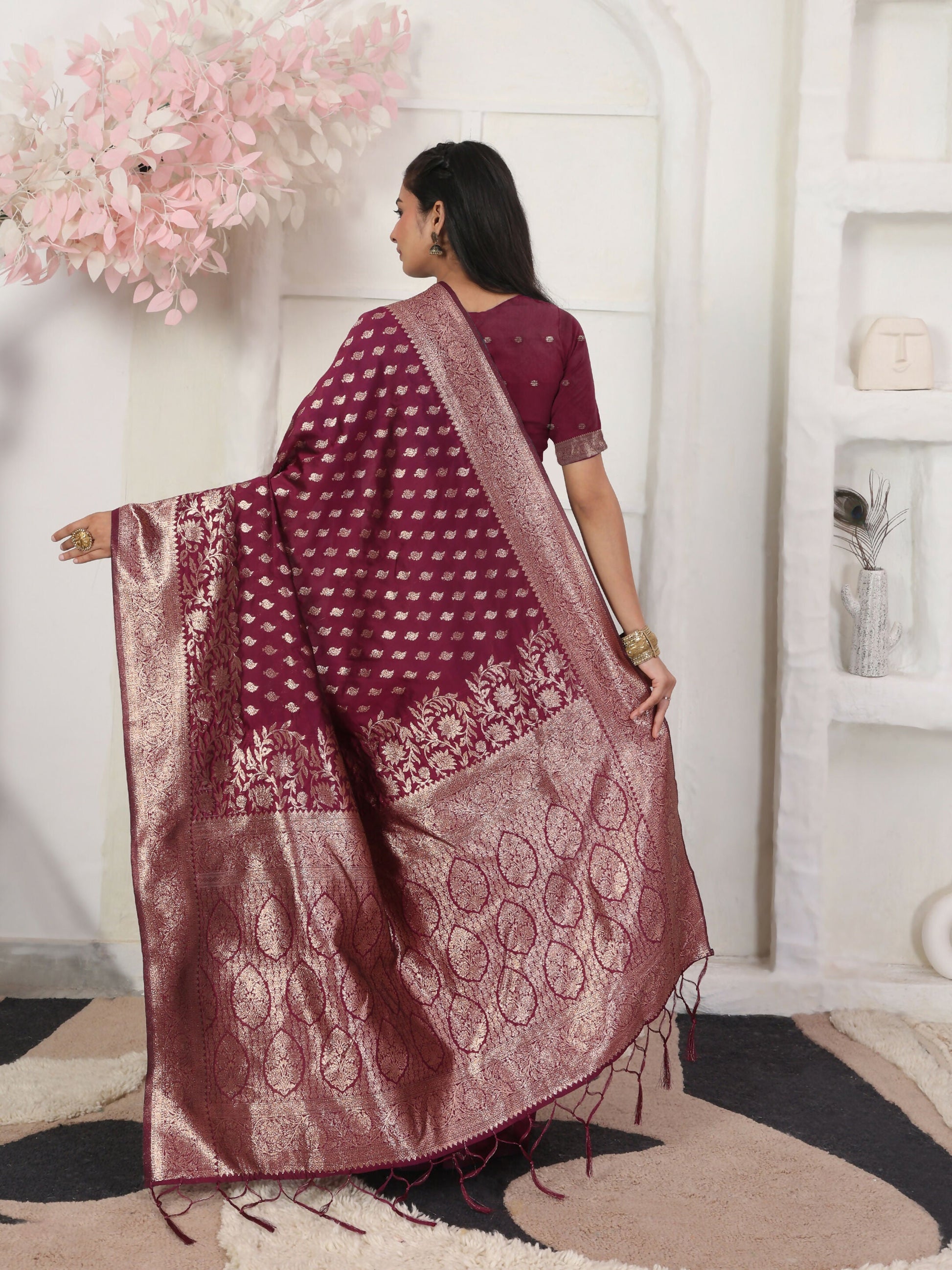 Shree Shyam Fashion Lichi Silk Green Saree
