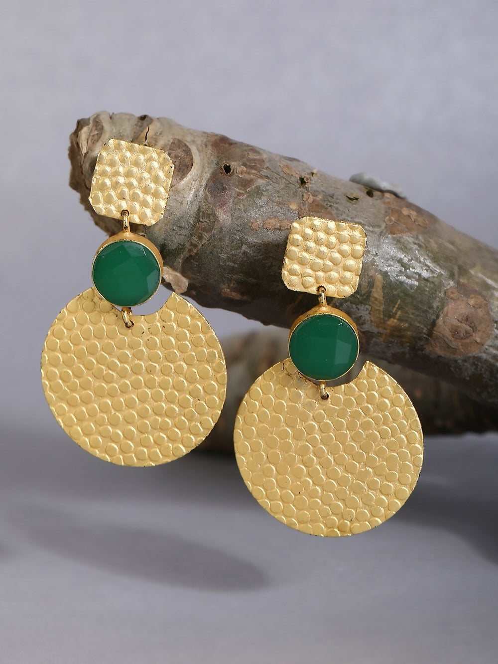 Joban Fashion Women Round Shape Green Stone Matte Gold Earrings | Swadesiicart