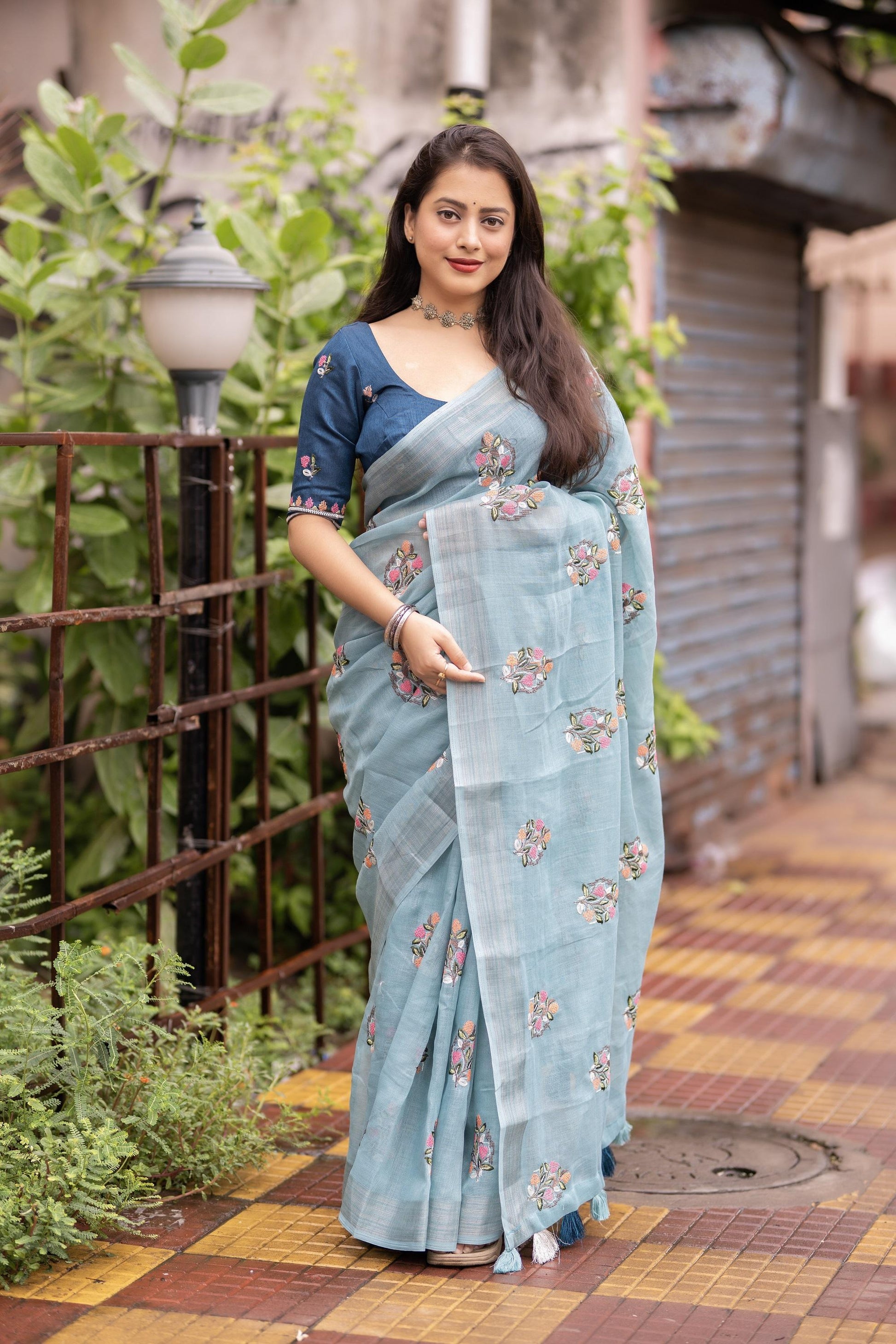 Sky Pure Linen Ethnic Motifs Saree with Unstitched Blouse - Hiral Fashion | Swadesiicart