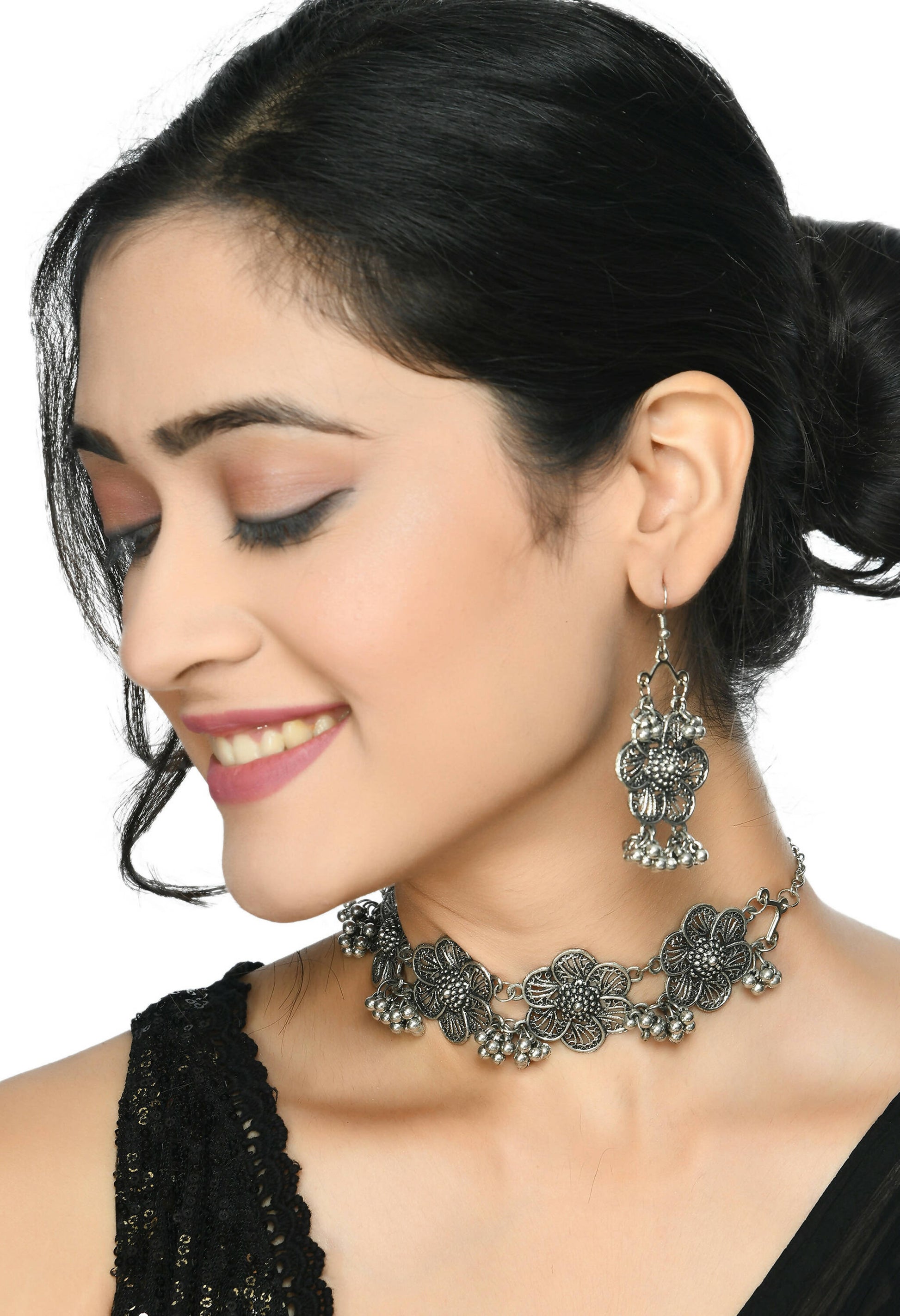 Mominos Fashion Johar Kamal Silver-Plated Brass Finish Floral Desgin Choker For Women | Swadesiicart