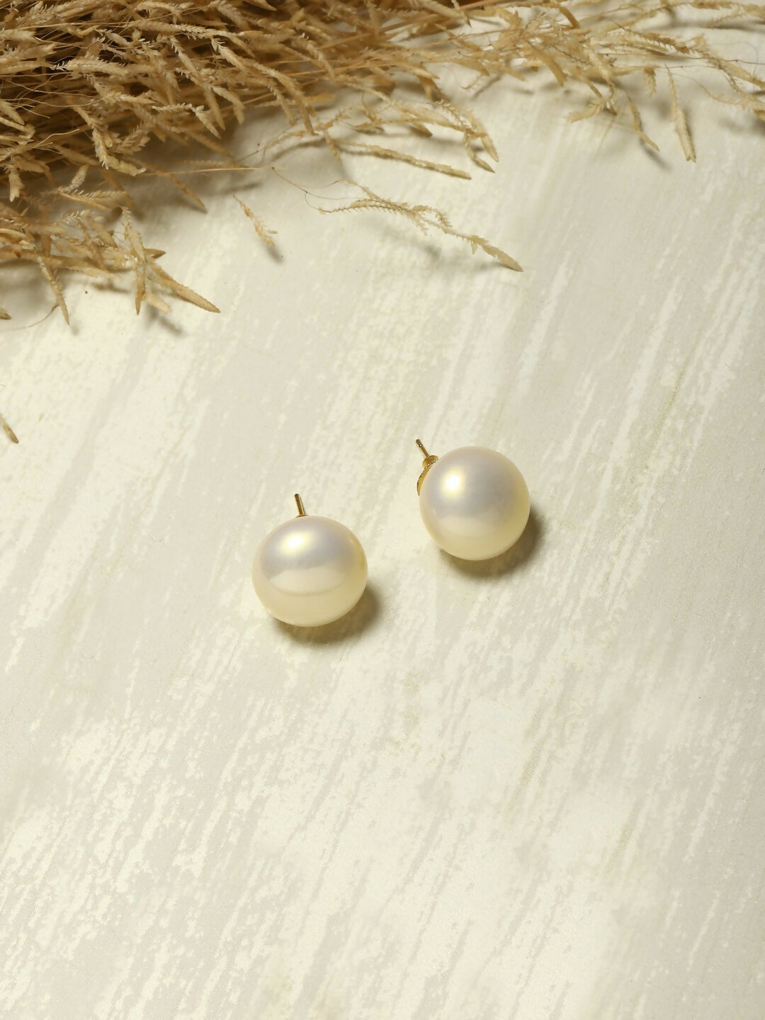 Cream Studs (16mm)- Ruby Raang | Swadesiicart