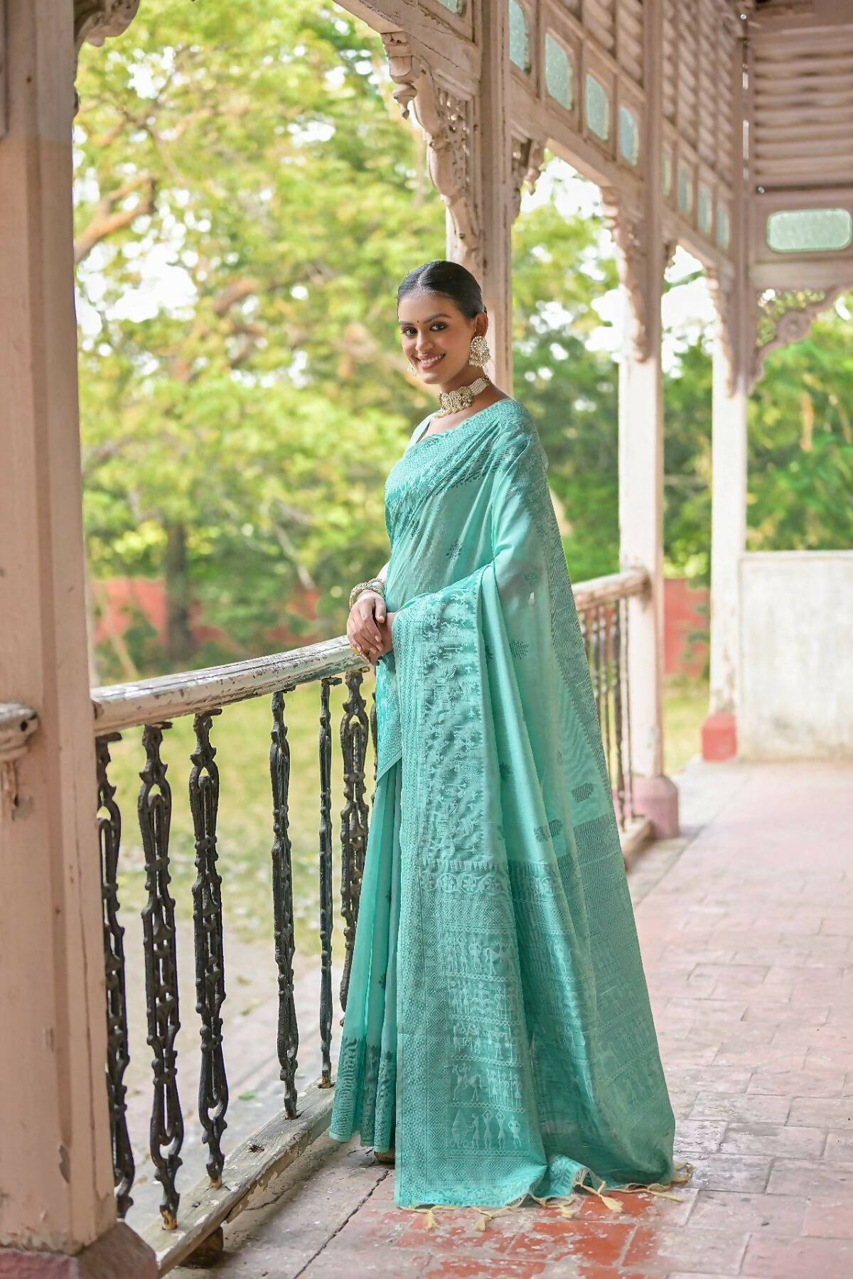 Vishnu Weaves Women's Sea-Green Handloom Raw Silk Woven Border Saree with Blouse - Swadesiicart