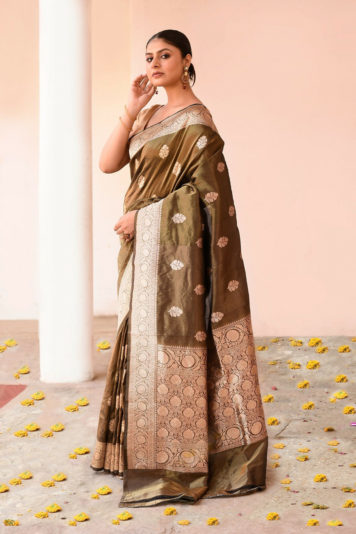 Joban Fashion Olive Green Banarasi Katan Pure Handloom Banarasi Silk Saree | Swadesiicart