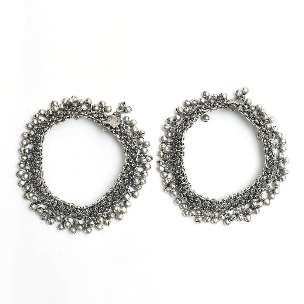 Mominos Fashion Kamal Johar Oxidised Silver Traditional Wear Anklets | Swadesiicart
