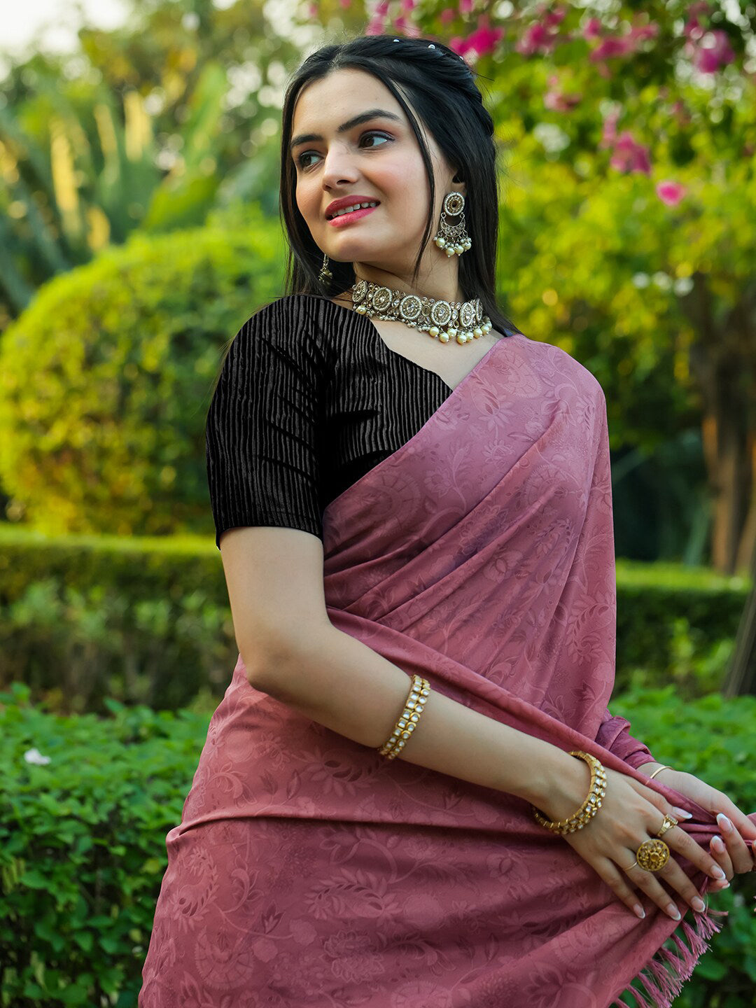 Tikhi Imli Floral Printed Embossed Ready to Wear Saree | Swadesiicart