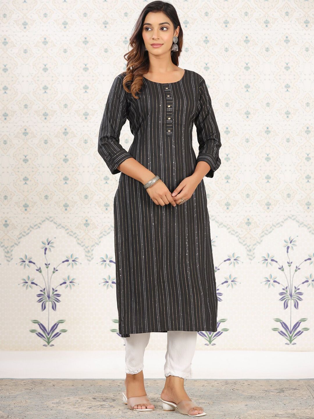 Ode by House of Pataudi Striped Round Neck Straight Cotton Kurta - Swadesiicart