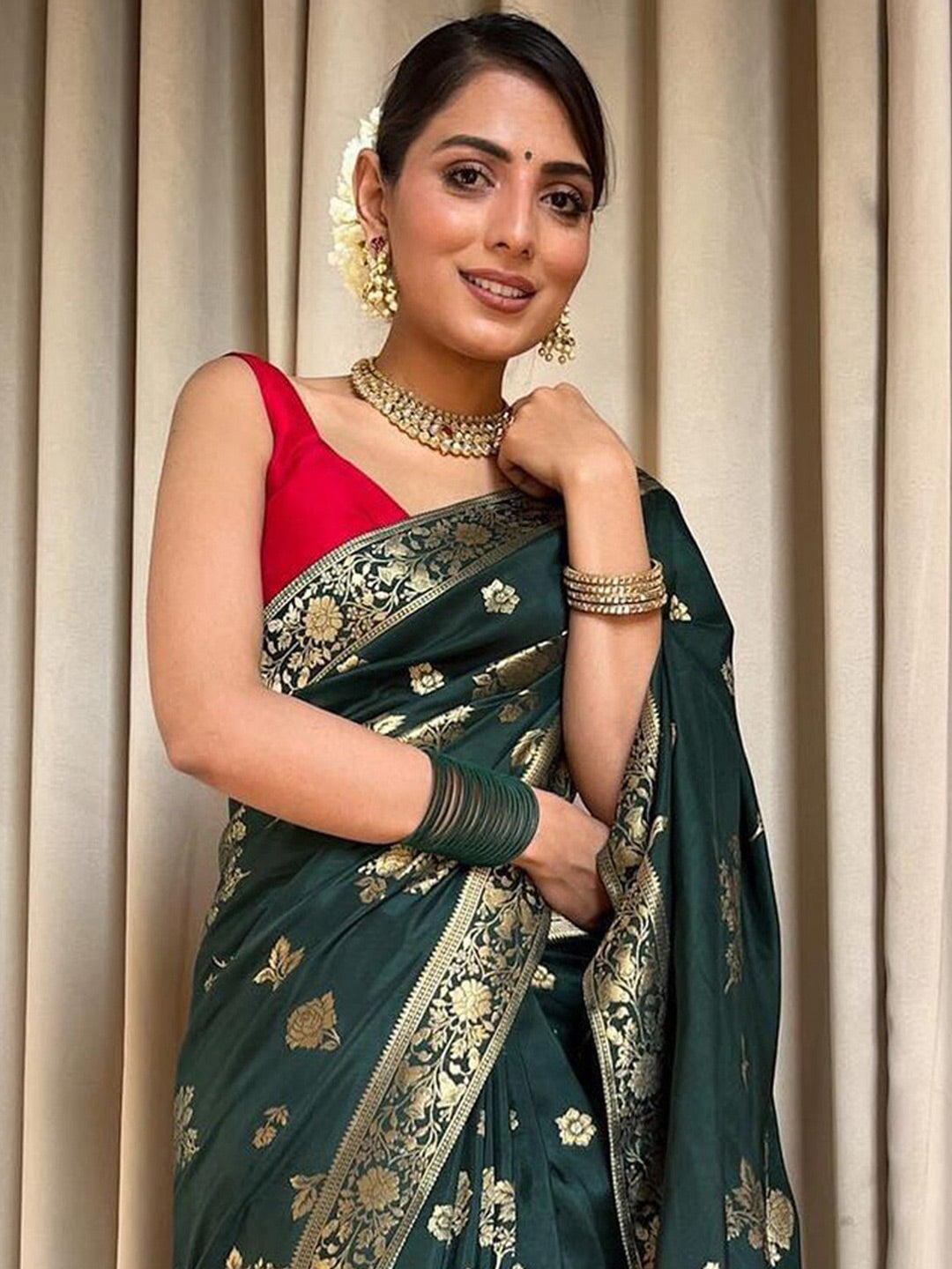 Kalini Woven Design Zari Banarasi Saree | Swadesiicart