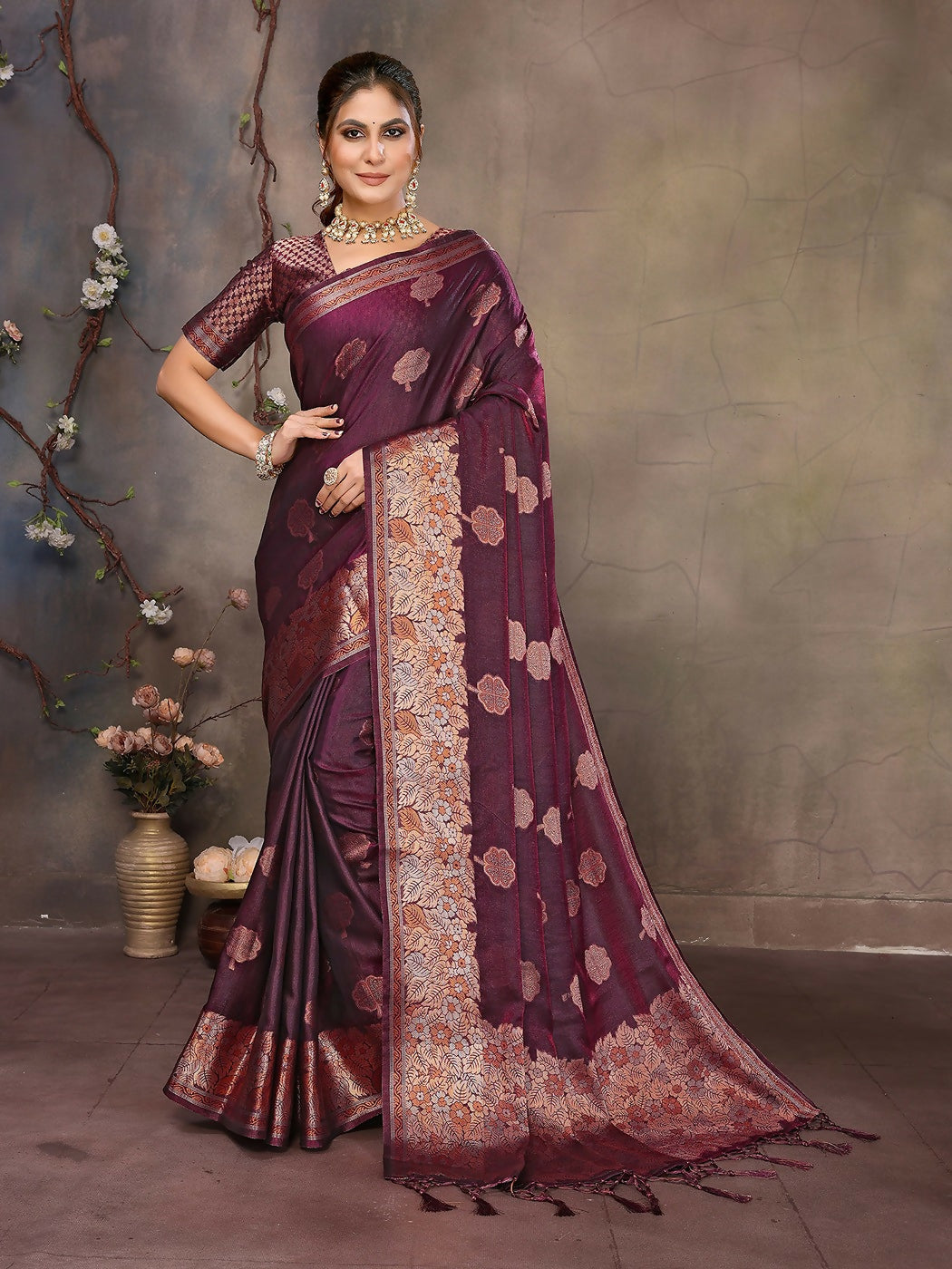 Joban Fashion Magenta Pink Woven Jacquard Banarasi Silk Sarees | Swadesiicart