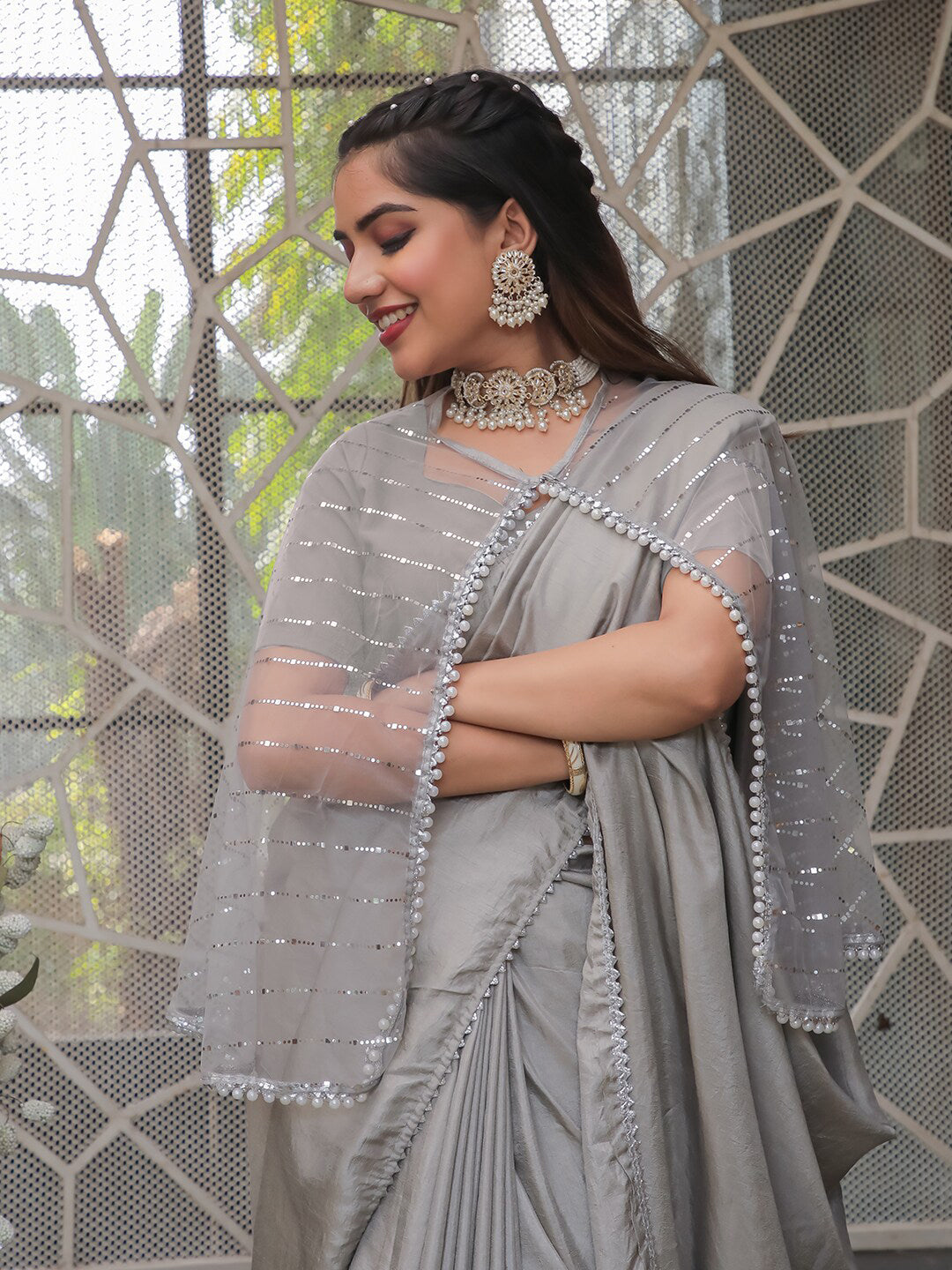 Tikhi Imli Embellished Border Sequinned Saree With Cape | Swadesiicart