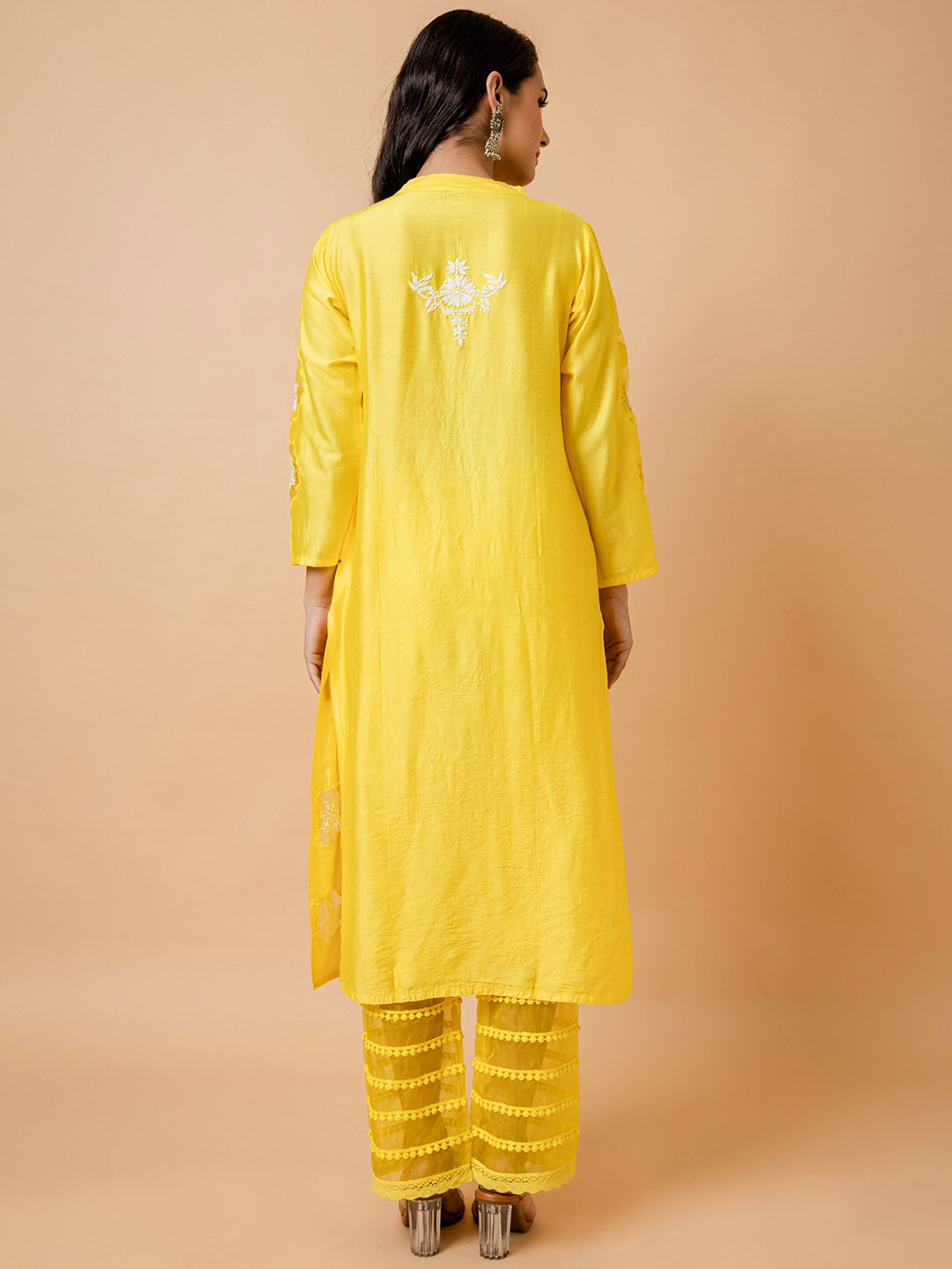 HOUSE OF KARI Floral Embroidered Chanderi Silk Chikankari Kurta | Swadesiicart