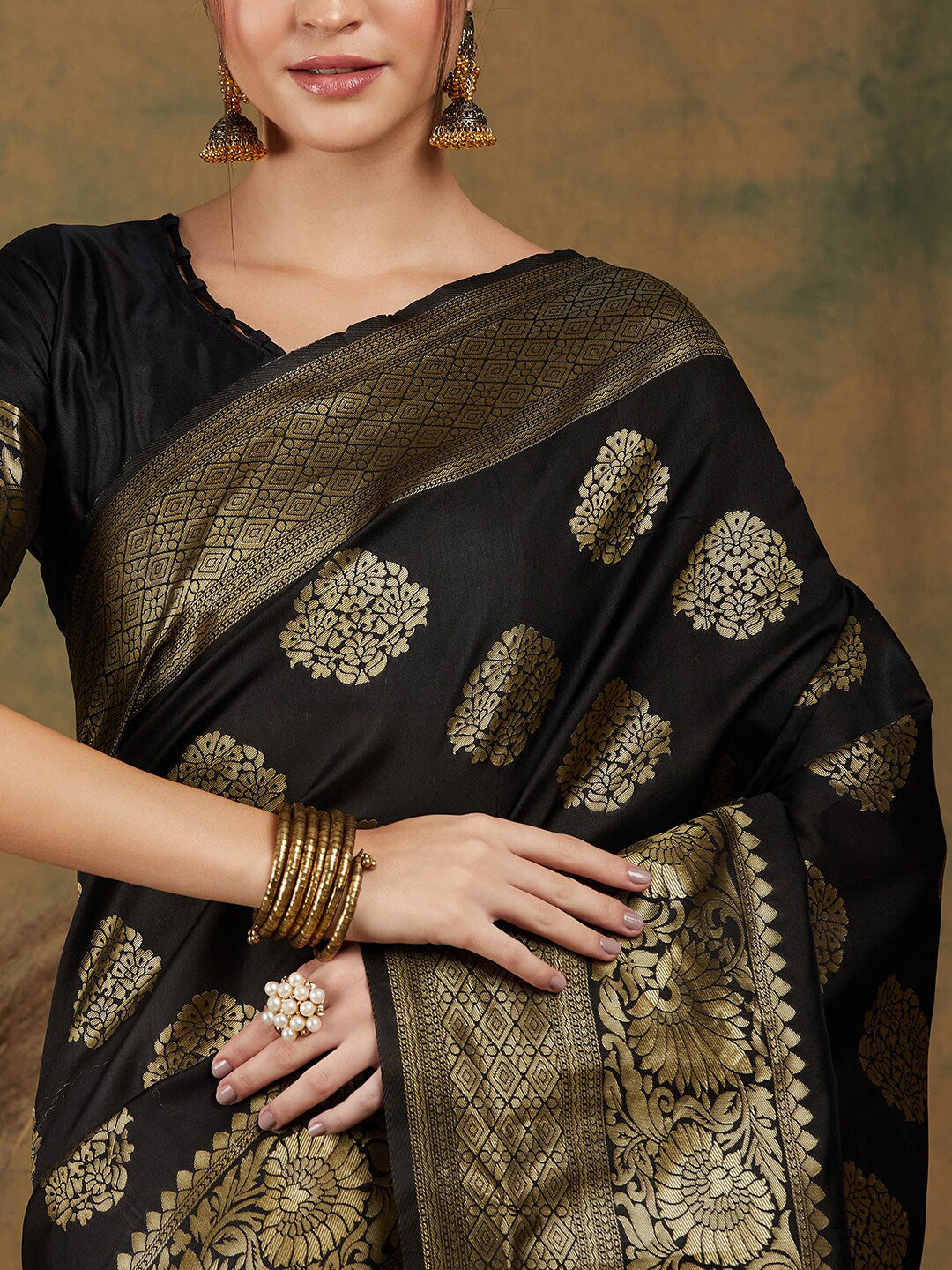 Sangria Ethnic Motif Woven-Design Banarasi Sarees | Swadesiicart