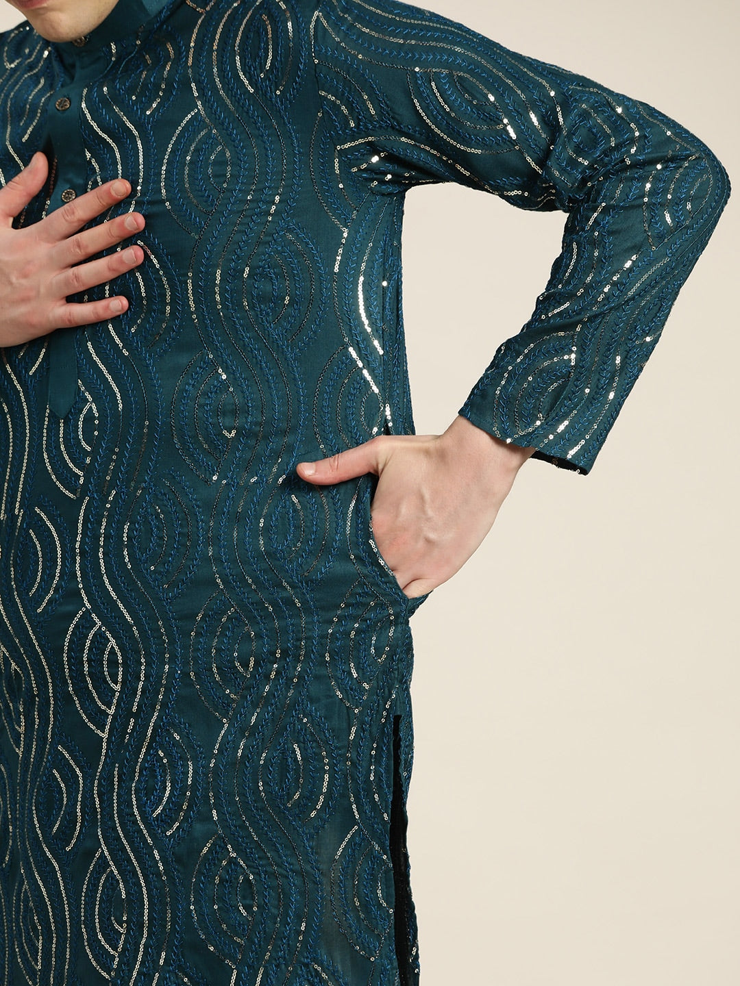 Sojanya Men Quirky Embroidered Sequinned Kurta | Swadesiicart