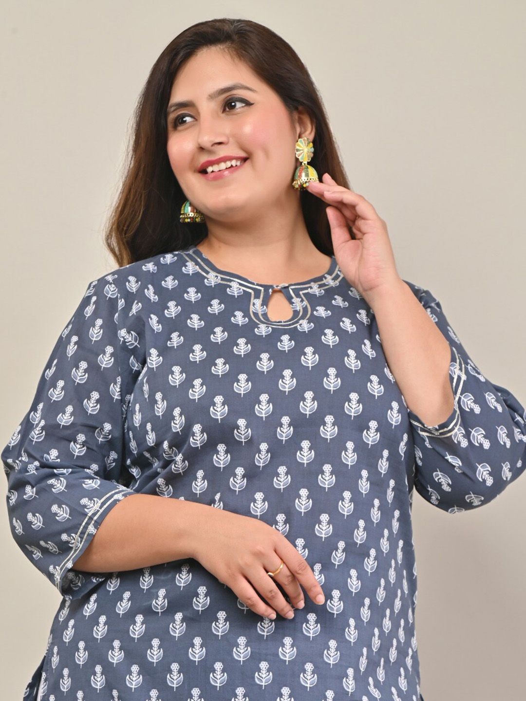 Swasti Plus size Floral Printed Keyhole Neck Cotton Kurta - Swadesiicart