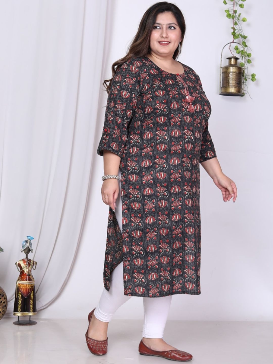 Swasti Plus Size Floral Printed Cotton Straight Kurta - Swadesiicart