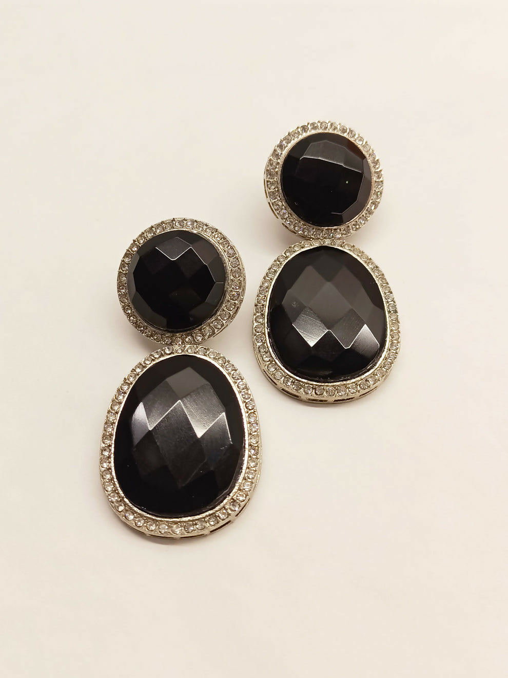 Black Smart Dangler Earrings With Rhino Stone Border| Earring For Women And Girls By House of Ree - Swadesiicart