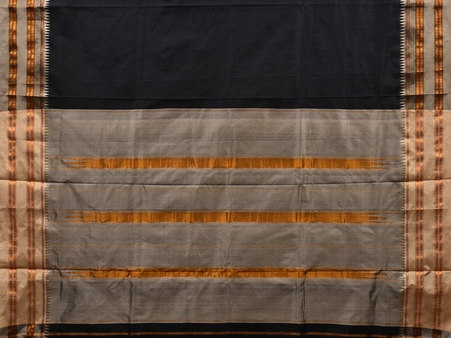 Black and Cream Narayanpet Silk Handloom Plain Saree with Traditional Border Design No Blouse - Global Threads | Swadesiicart