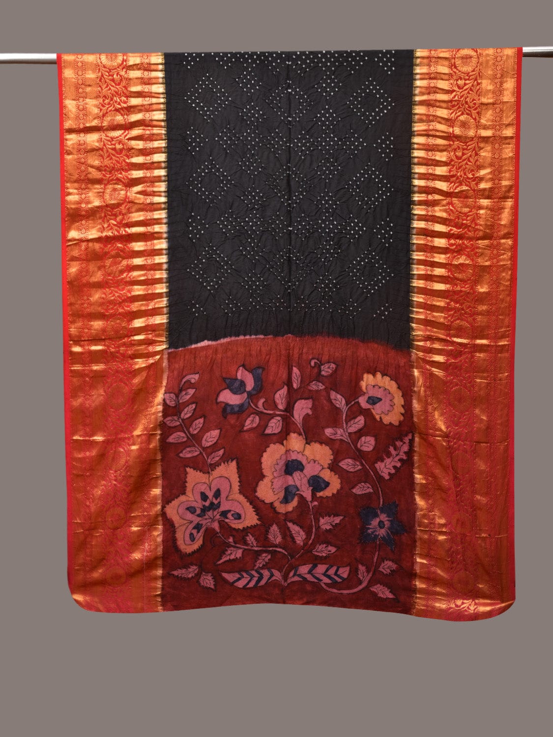 Black and Red Bandhani Kanchipuram Silk Handloom Dupatta with Kalamkari Design - Global Threads | Swadesiicart