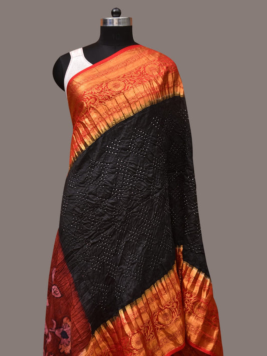 Black and Red Bandhani Kanchipuram Silk Handloom Dupatta with Kalamkari Design - Global Threads | Swadesiicart