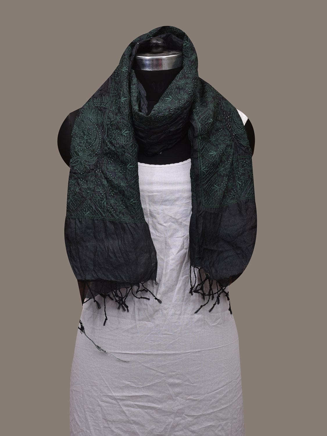 Black Bandhani Tussar Stole with Embroidary Work Design - Global Threads | Swadesiicart