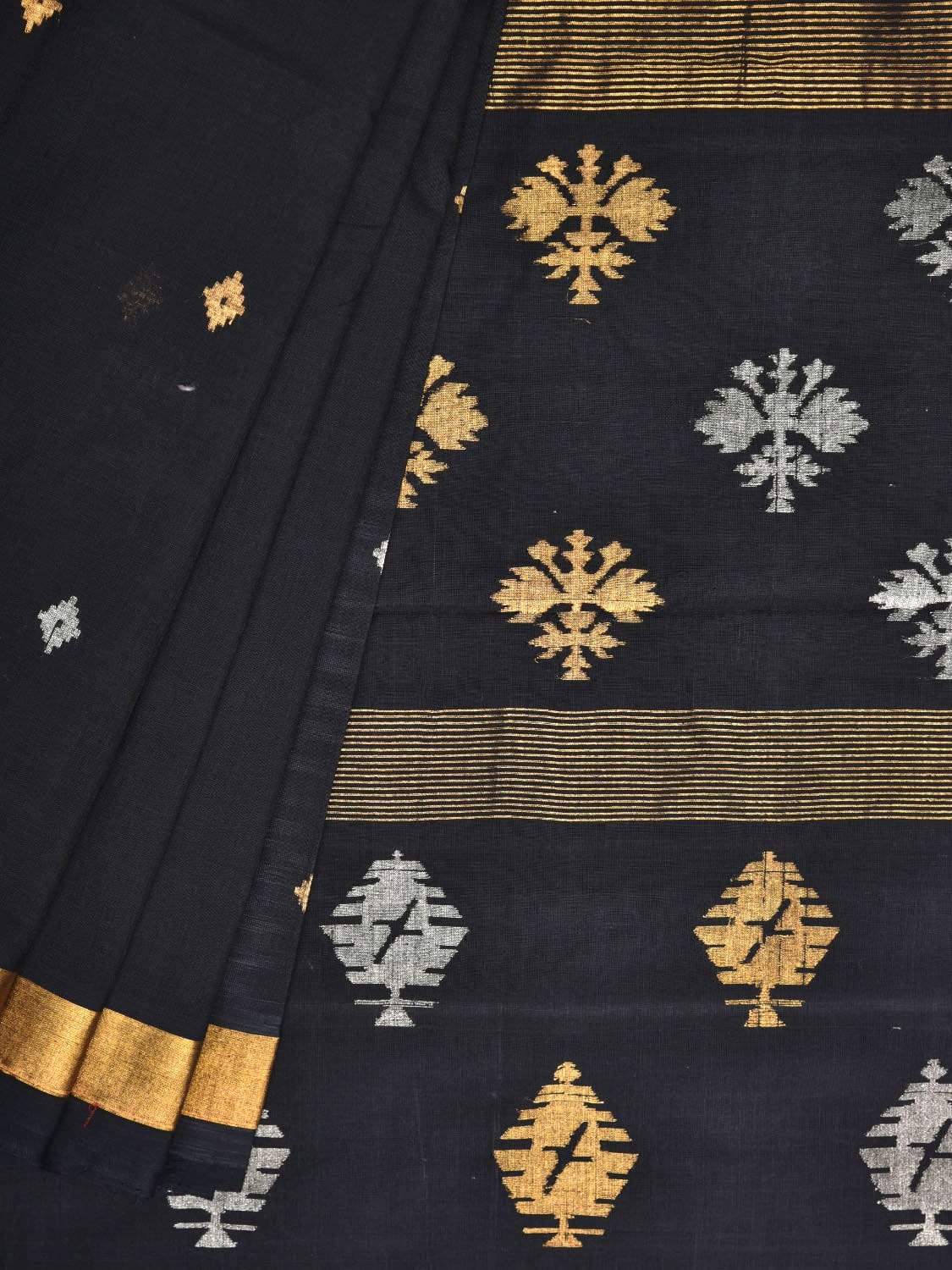 Black Uppada Cotton Handloom Saree with Assorted Buta Pallu Design - Global Threads | Swadesiicart