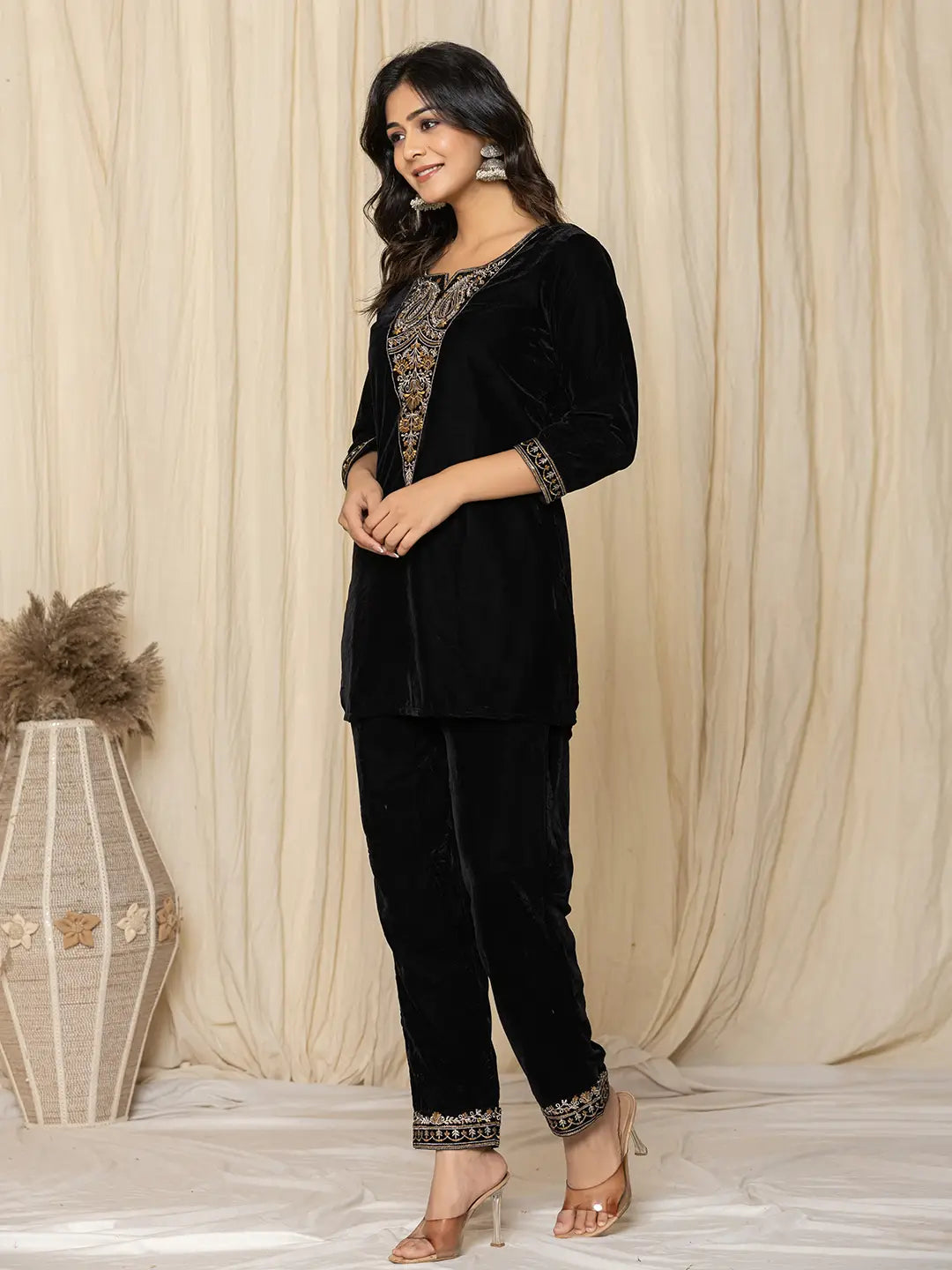Yufta Black Velvet Embroidered Co-Ord Set - Swadesiicart