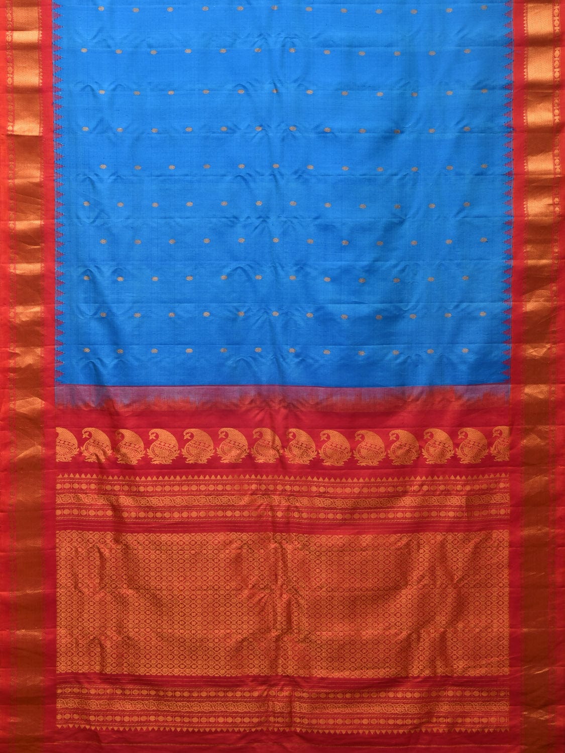 Blue and Red Gadwal Silk Handloom Saree with Mango Pallu Design - Global Threads | Swadesiicart
