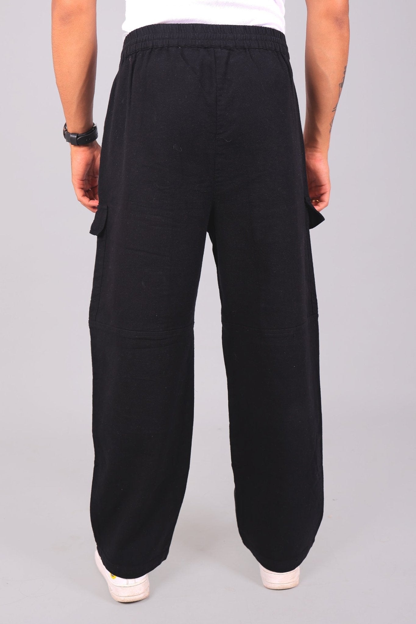 Bluebird Men's Cotton Cargo Pant Loose Fit Black | Swadesiicart