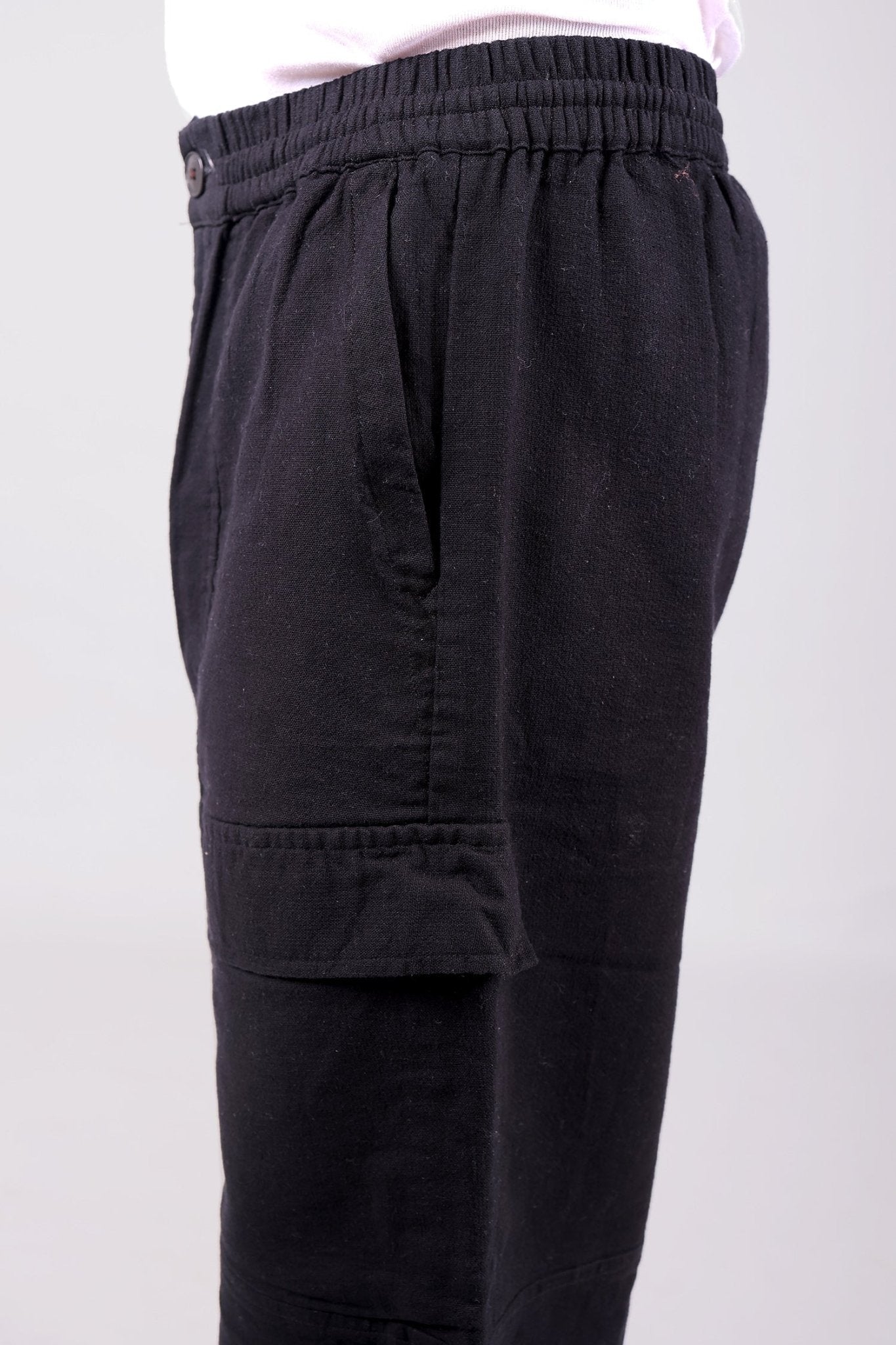 Bluebird Men's Cotton Cargo Pant Loose Fit Black | Swadesiicart
