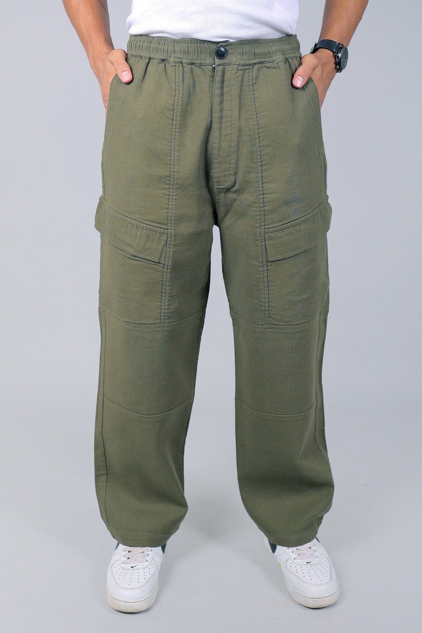 Bluebird Men's Cotton Cargo Pants Loose Fit Army Green | Swadesiicart