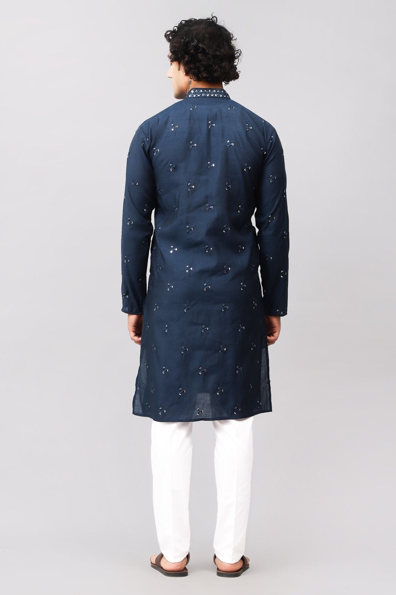 Bluesaanchi Men's Blue Kurta Set with Embroidery Motif | Swadesiicart