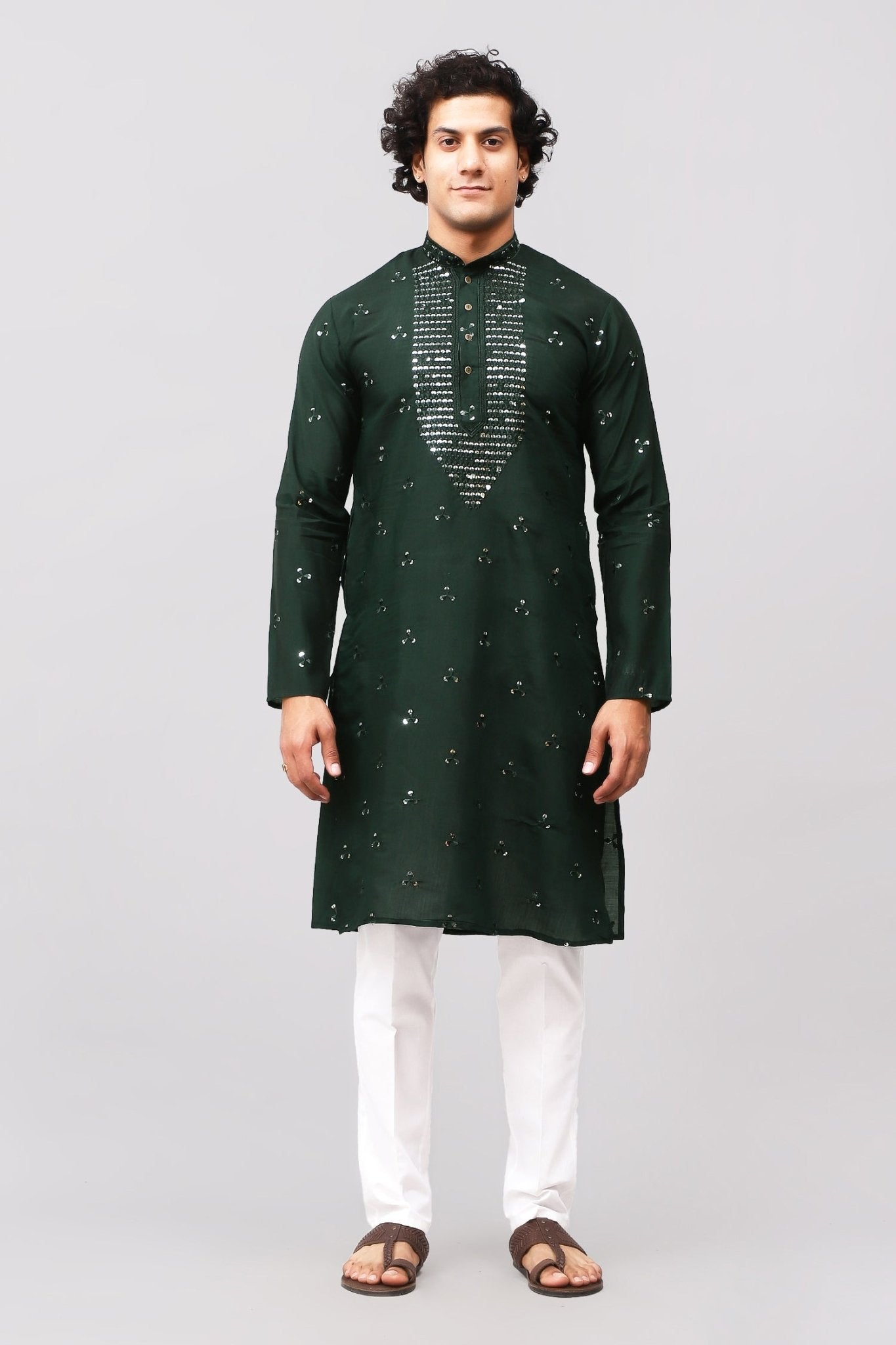 Bluesaanchi Men's Dark Green Kurta Set with Embroidery Motif | Swadesiicart