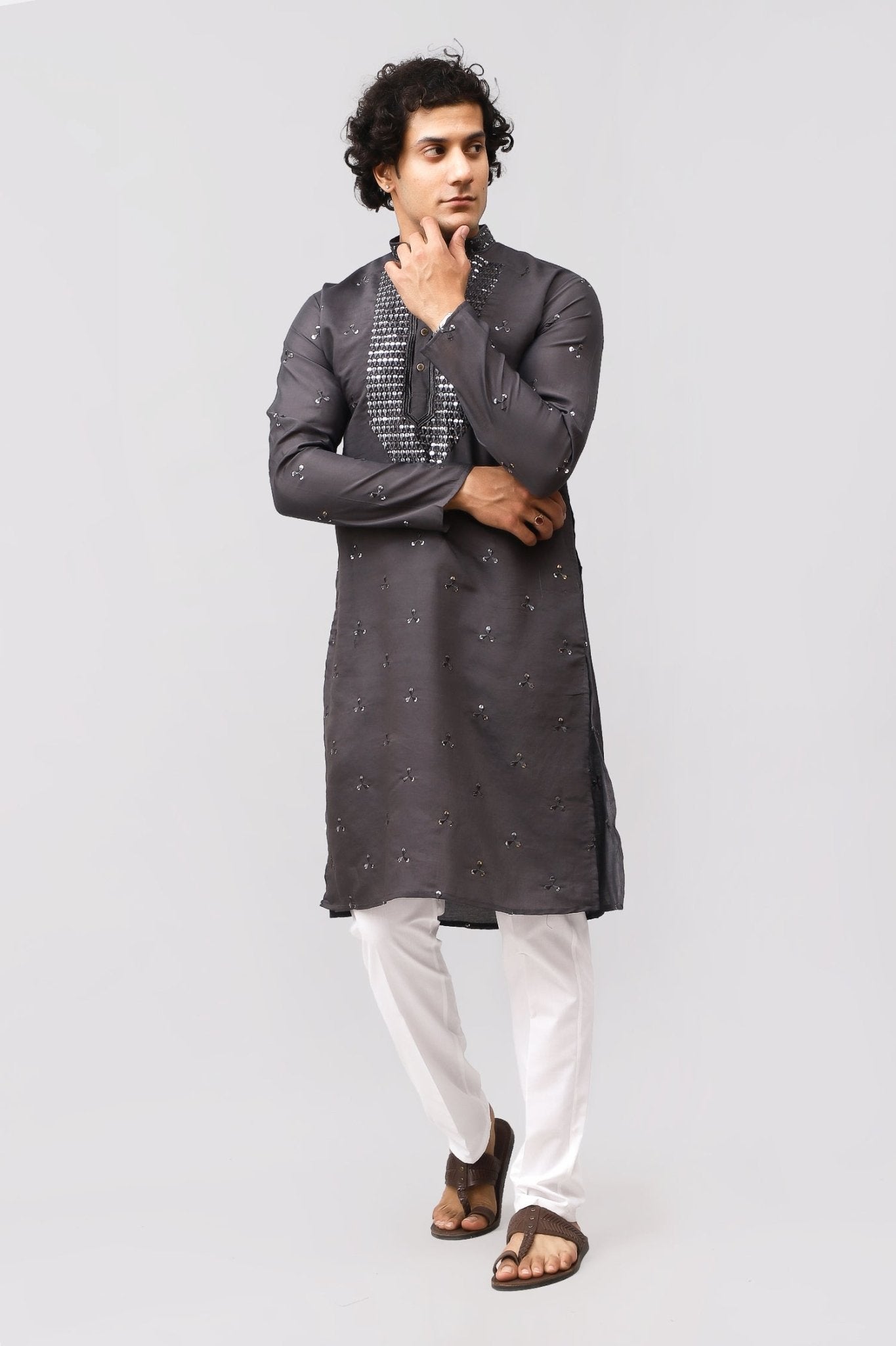Bluesaanchi Men's Dark Grey Kurta Set with Embroidery Motif | Swadesiicart
