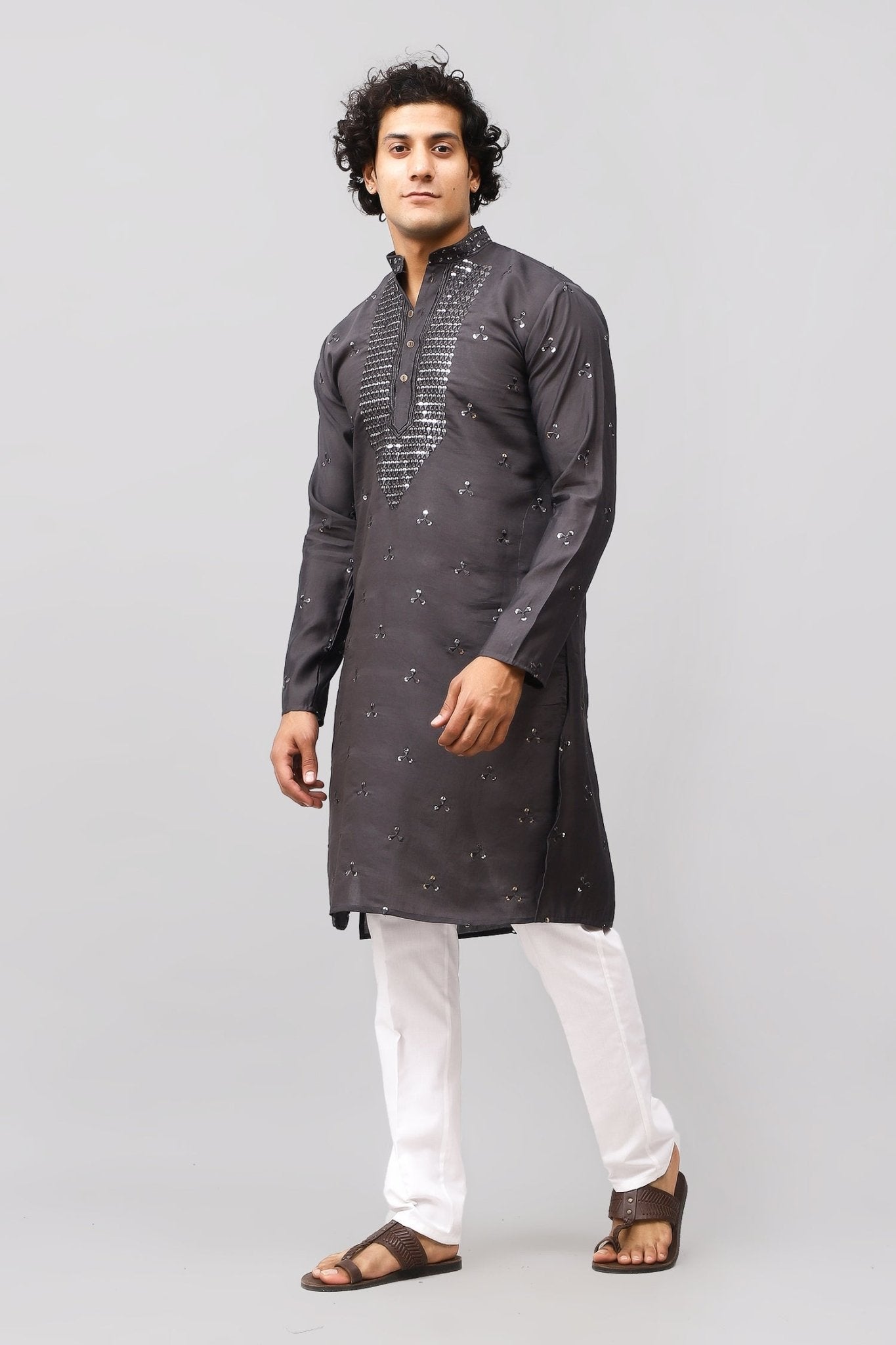 Bluesaanchi Men's Dark Grey Kurta Set with Embroidery Motif | Swadesiicart