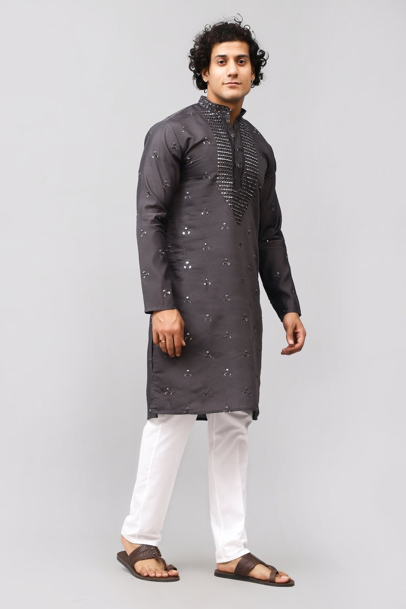 Bluesaanchi Men's Dark Grey Kurta Set with Embroidery Motif | Swadesiicart