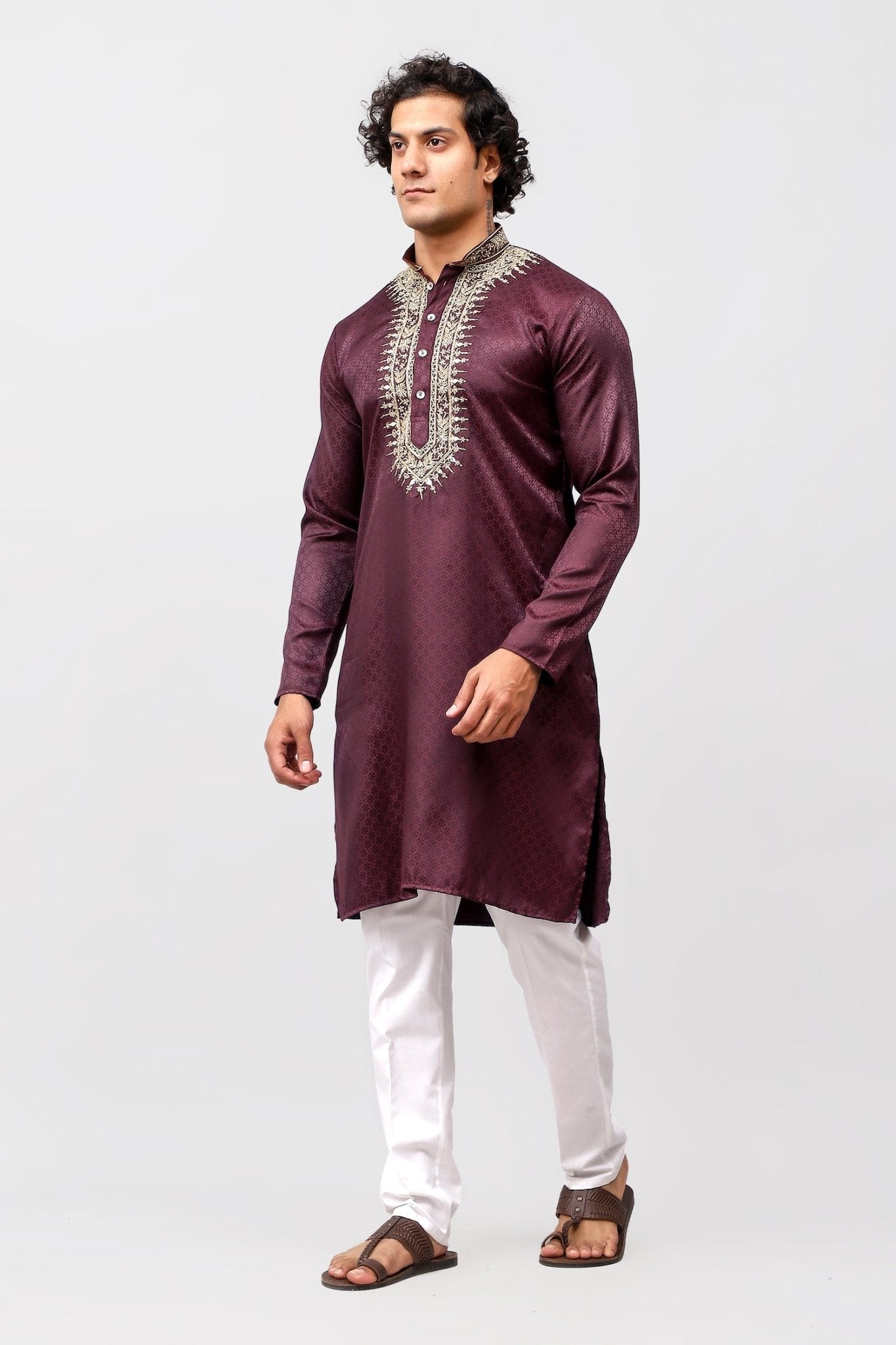 Bluesaanchi Zari Embroidered Kurta Set for Men Maroon Color | Swadesiicart