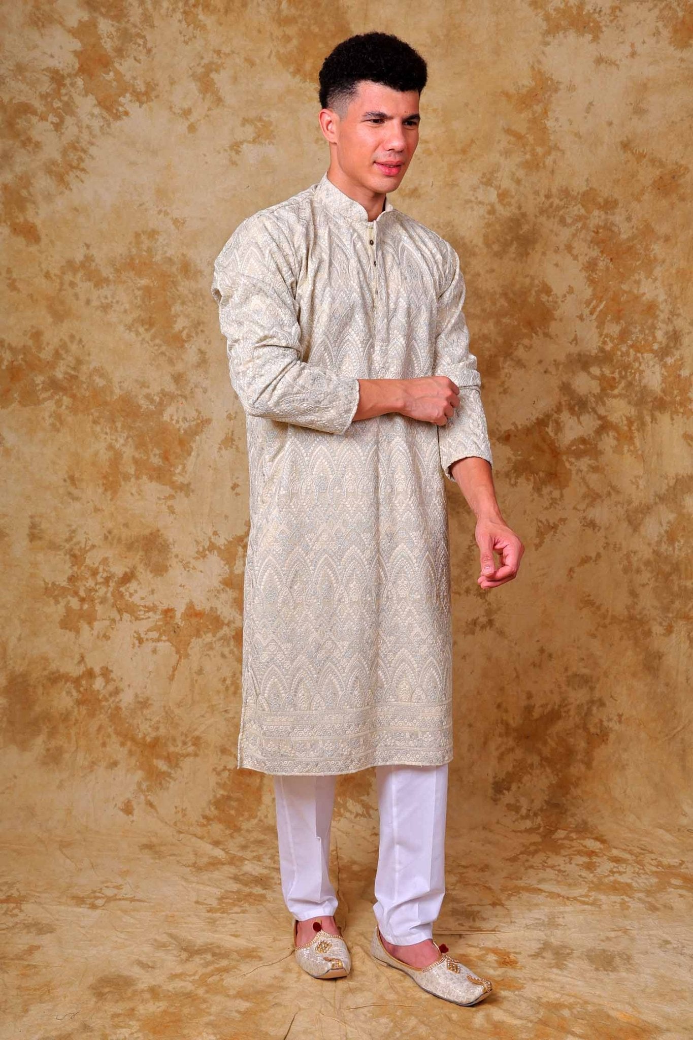 Bluesaanchi Zari Work Ivory Kurta with Trouser Pajama | Swadesiicart