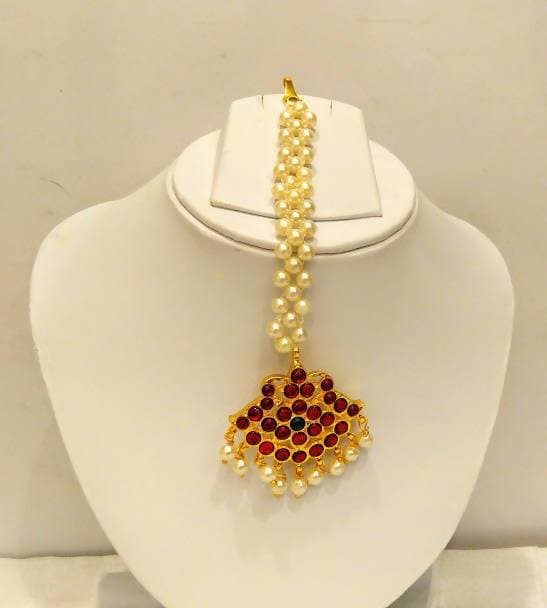 Kemp Maang Tikka With White Beads | Swadesiicart