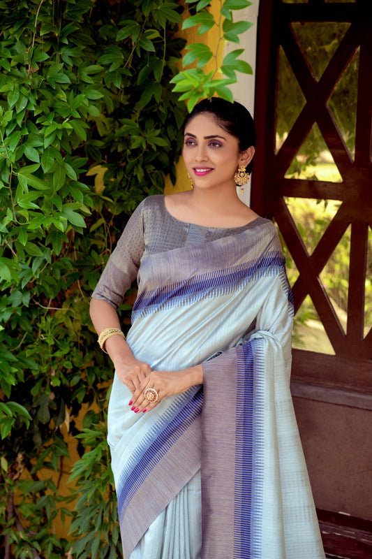 Vishnu Weaves Women's Grey South Silk Zari Woven Saree with Unstitched Blouse - Swadesiicart