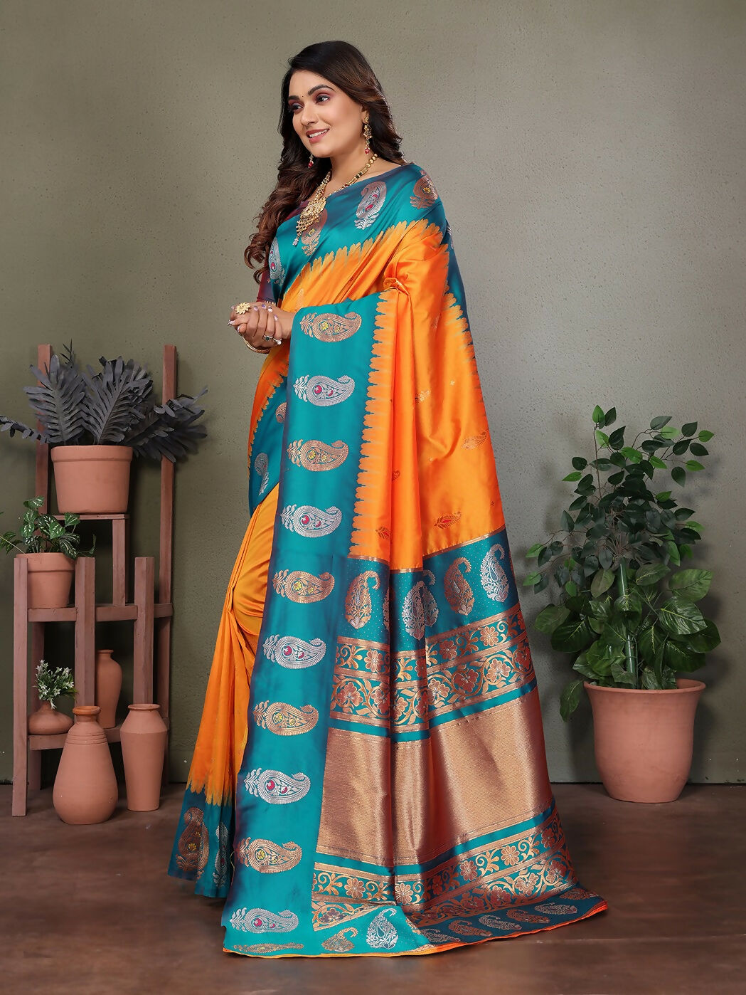 Joban Fashion Banarasi Orange Butti Soft Silk Saree | Swadesiicart