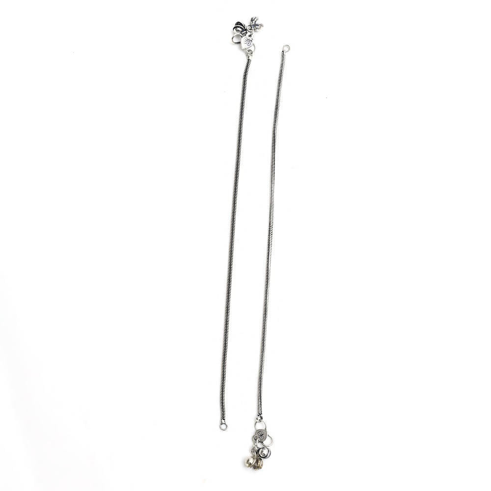 Mominos Fashion Kamal Johar Oxidised Silver Simple Anklets | Swadesiicart