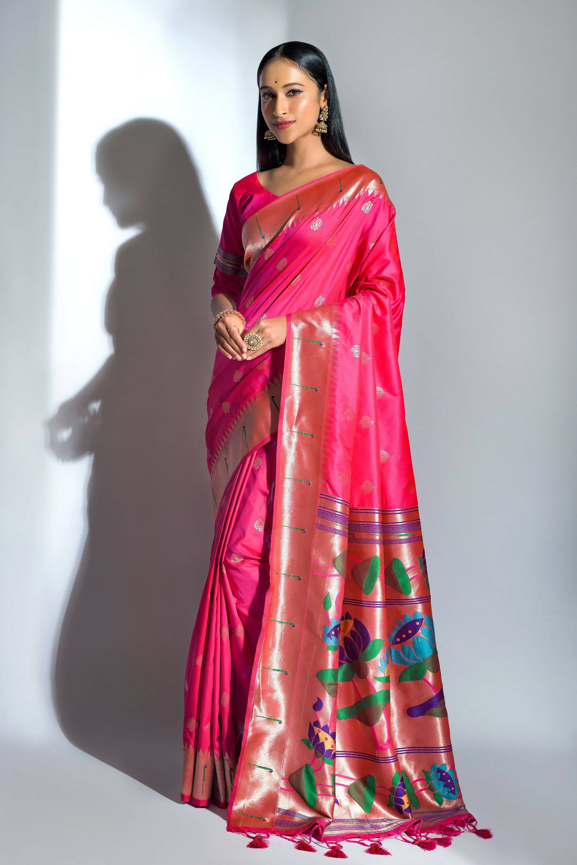 Vishnu Weaves Women's Rani Pink Paithani Silk Zari Woven Saree with Unstitched Blouse - Swadesiicart